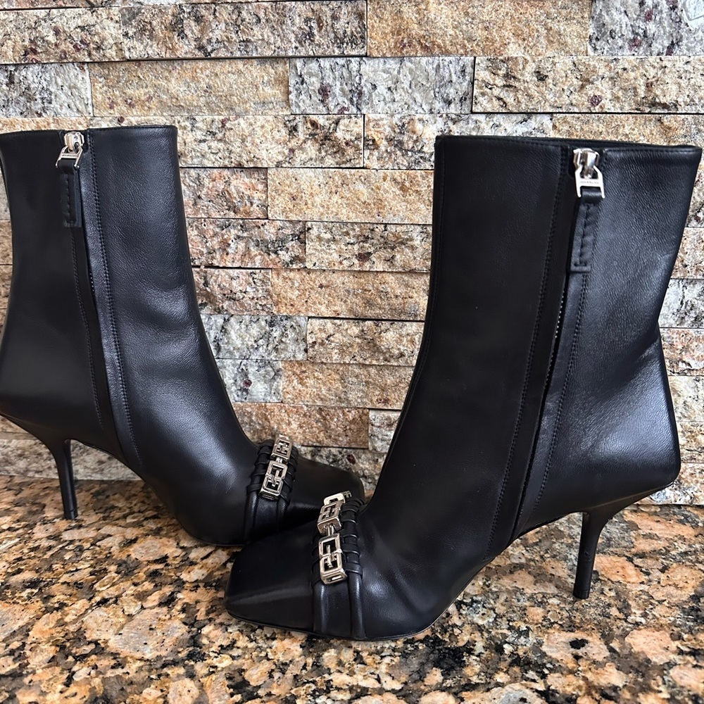 Givenchy G Woven Ankle Boots Women's 36 Black Square Side Zip Closure - Picture 9 of 13